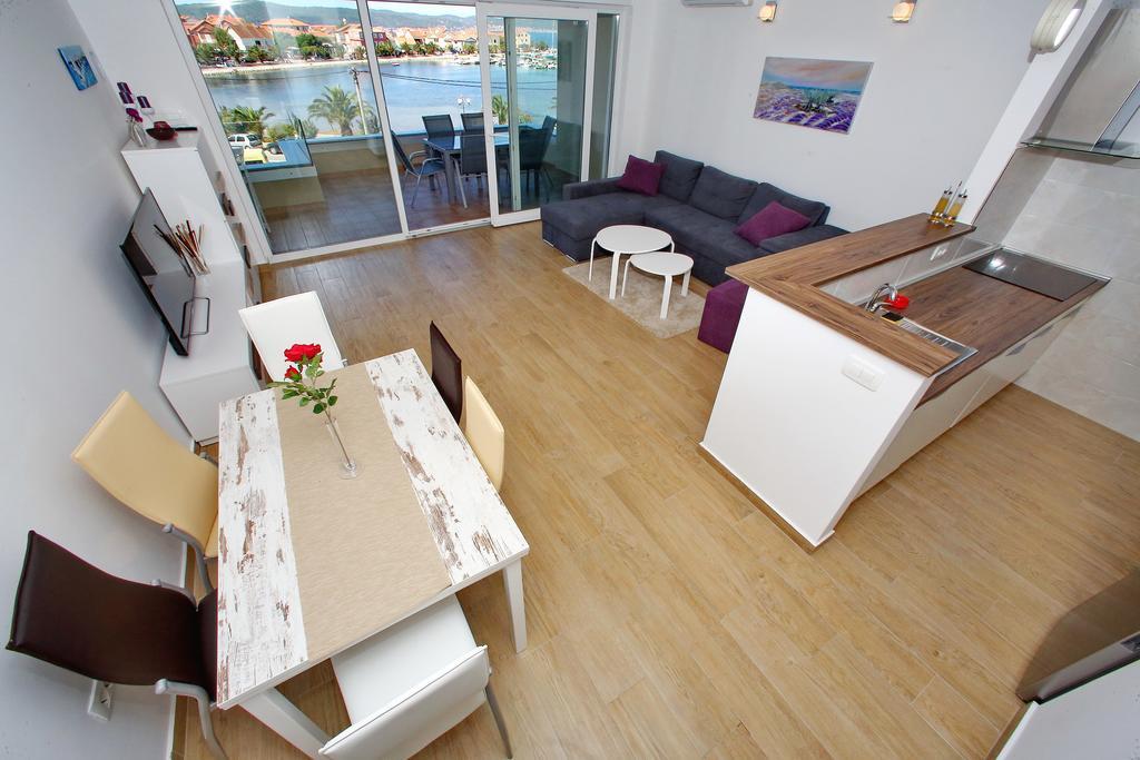 Luxury Apartments Sikiric With Fantastic View On The Sea Бибинє Екстер'єр фото
