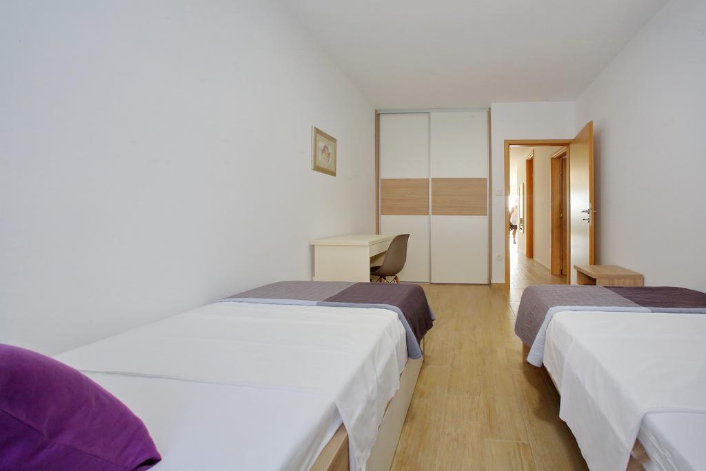 Luxury Apartments Sikiric With Fantastic View On The Sea Бибинє Екстер'єр фото