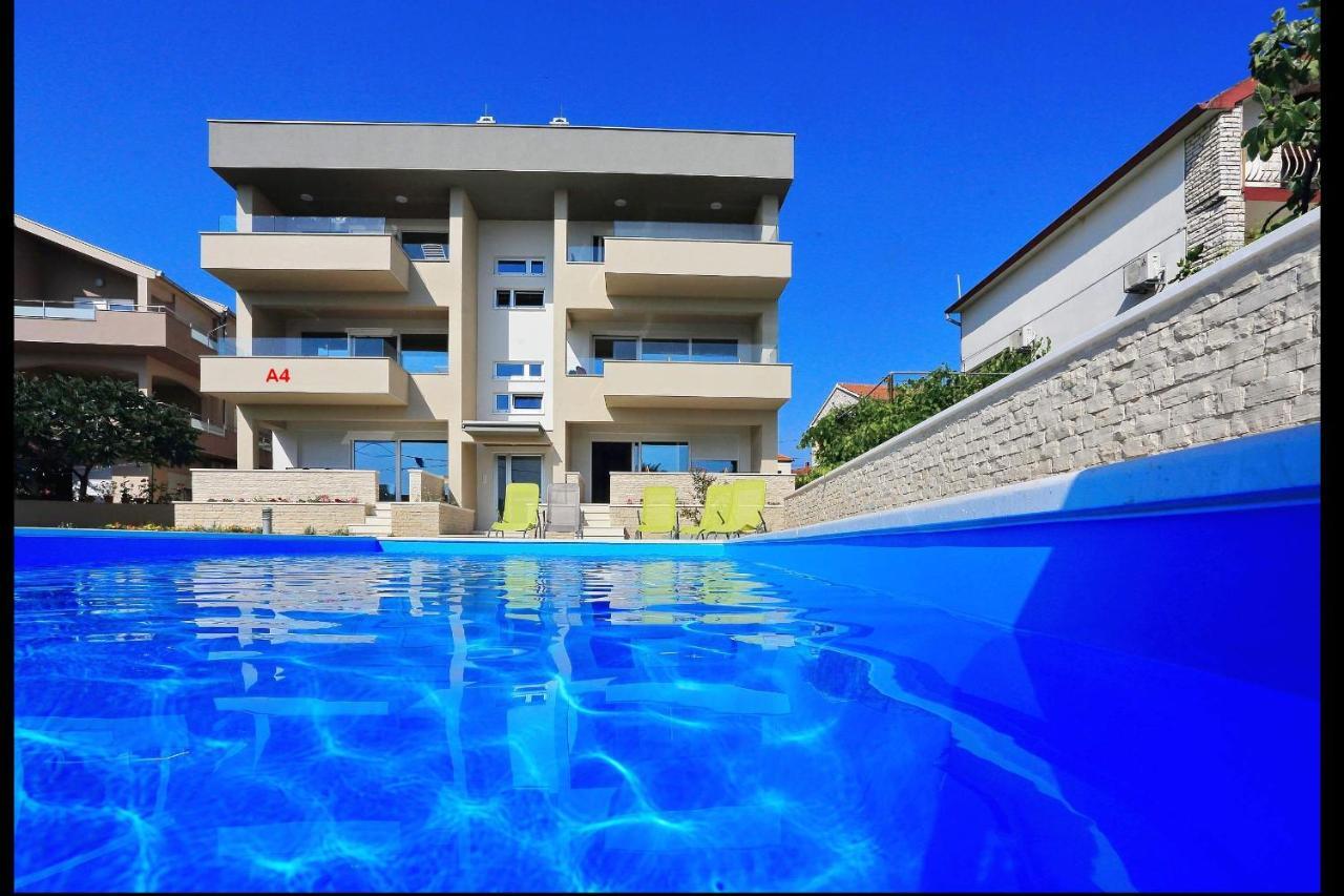 Luxury Apartments Sikiric With Fantastic View On The Sea Бибинє Екстер'єр фото